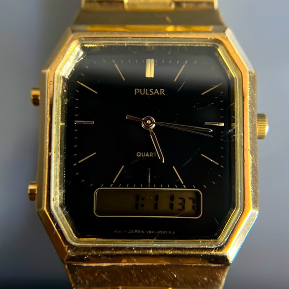 Vintage Men's Pulsar Gold Tone Watch - Picture 1 of 15